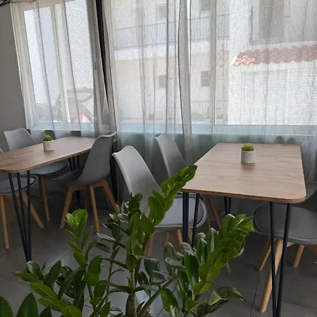 1Br Apartment W Double Bed Room 2 Aparthotel Paphos