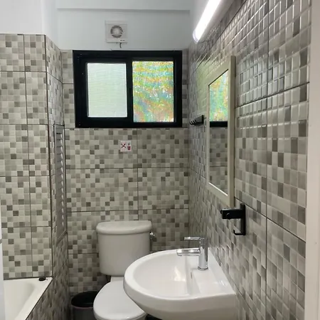 1Br Apartment W Double Bed Room 2 Aparthotel Paphos